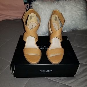 VeraWang Heels